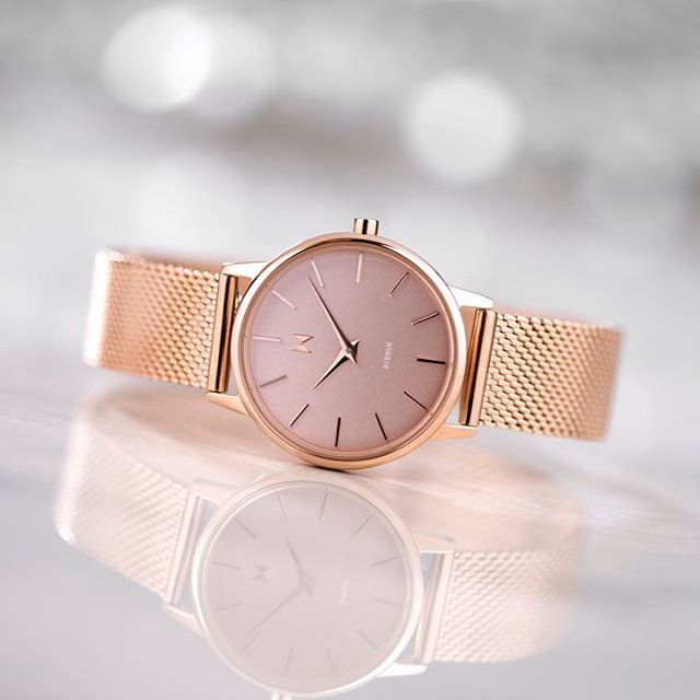 Ivory White Minimal